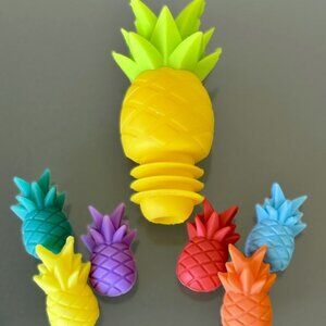 Novelty Barware Silicone Tropical Pineapple Bottle Stopper Drink Marker Set NIB